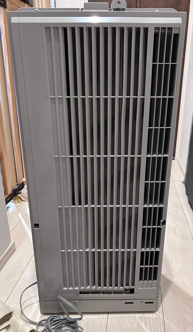 コロナ窓用エアコン2022年製