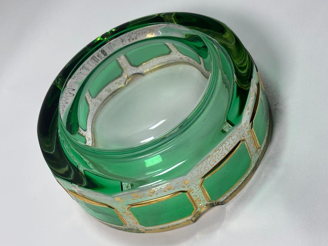未使用品 モーゼル ボヘミアン エメラルドグリーン ゴールド 灰皿