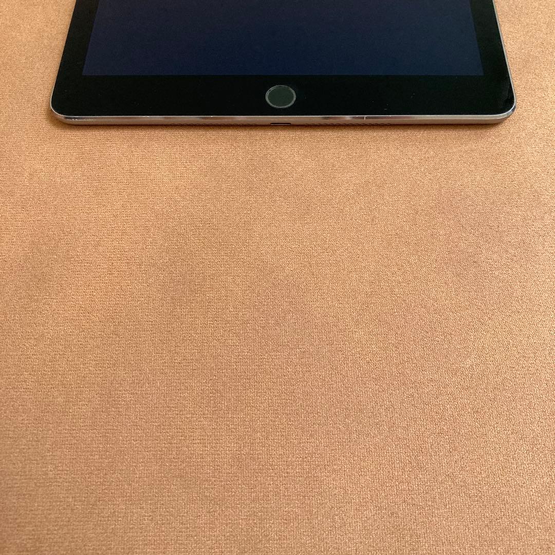 304【早い者勝ち】iPad Air2 第2世代 128GB WIFIモデル☆