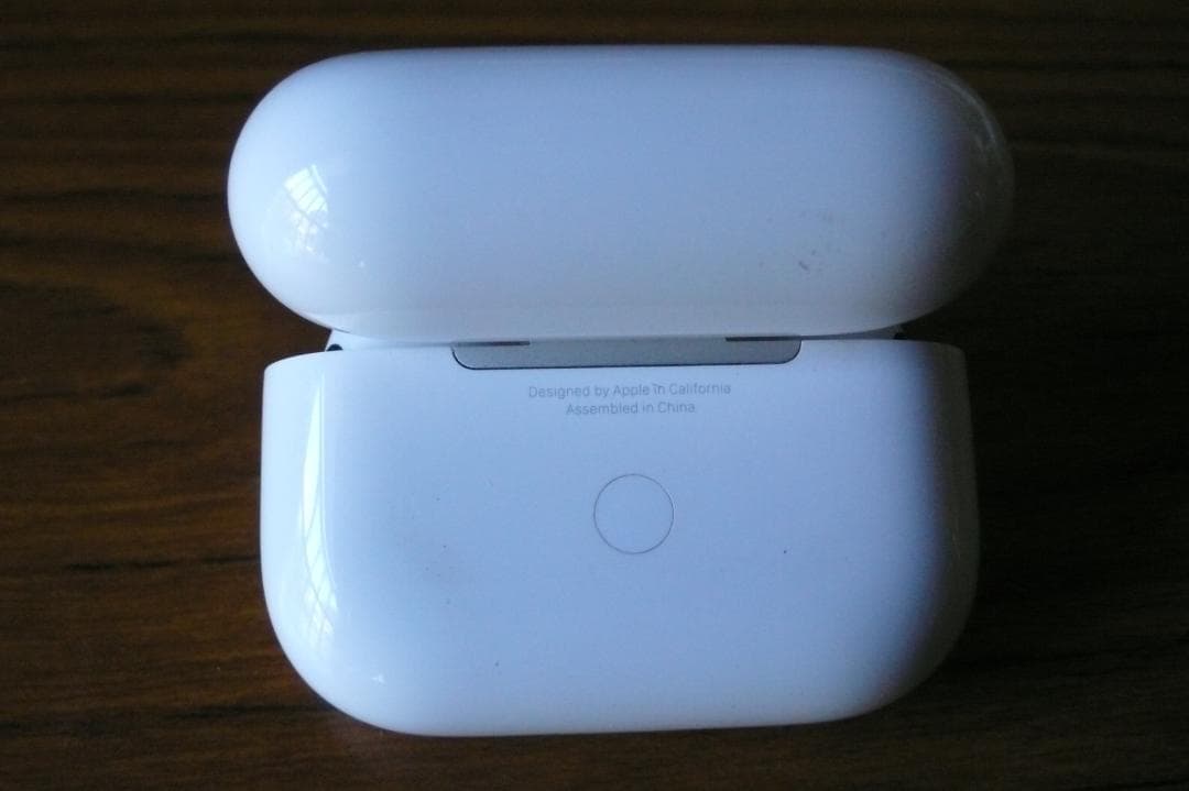 ★ Apple AirPods Pro（第1世代）