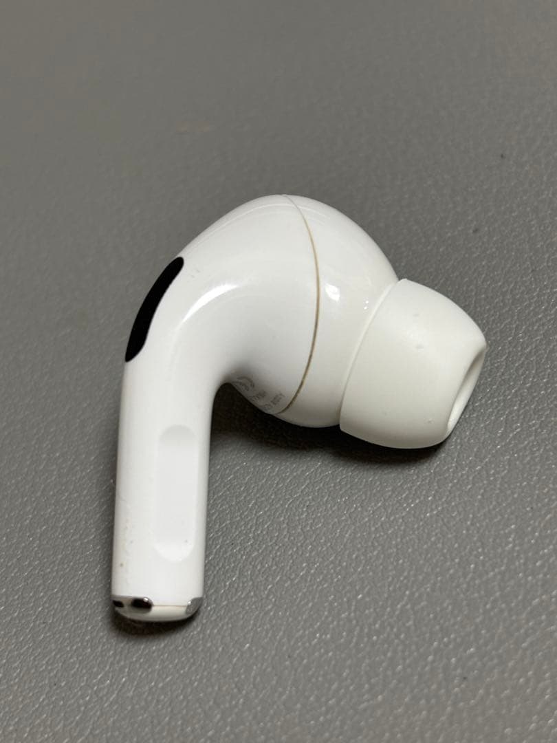 【無償交換品】AirPods Pro（初代）本体・ケース／動作確認済み