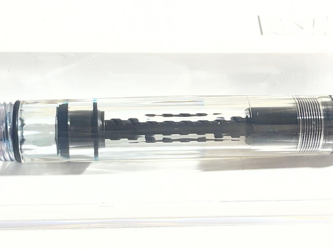 ツイスビー 万年筆 ダイヤモンド５８０ クリア M TWSBI