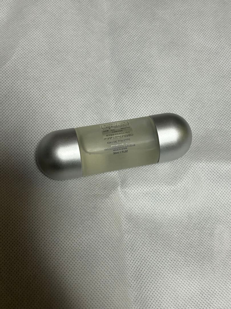 CAROLINA HERRERA 212 香水 カプセル型