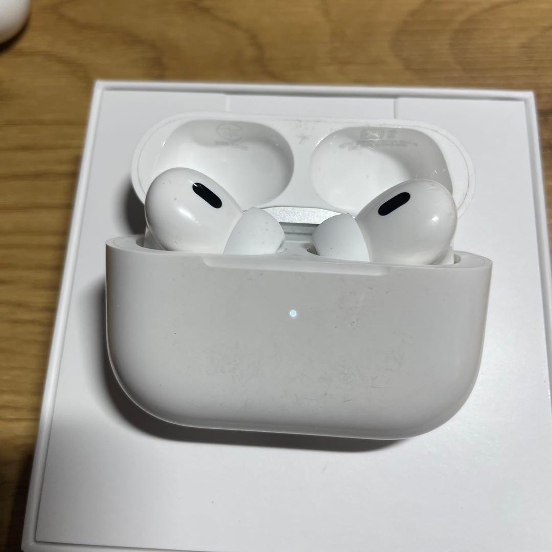 Apple AirPods 第2世代　lightning Ａ２６９８　2699