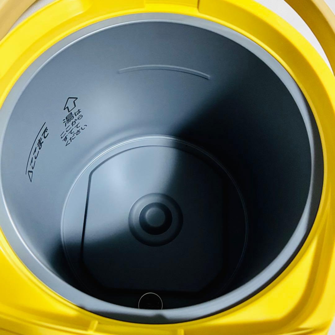 【ほぼ新品、箱あり】プーさんの電動ポット　 ZOJIRUSHI CD-EV22P