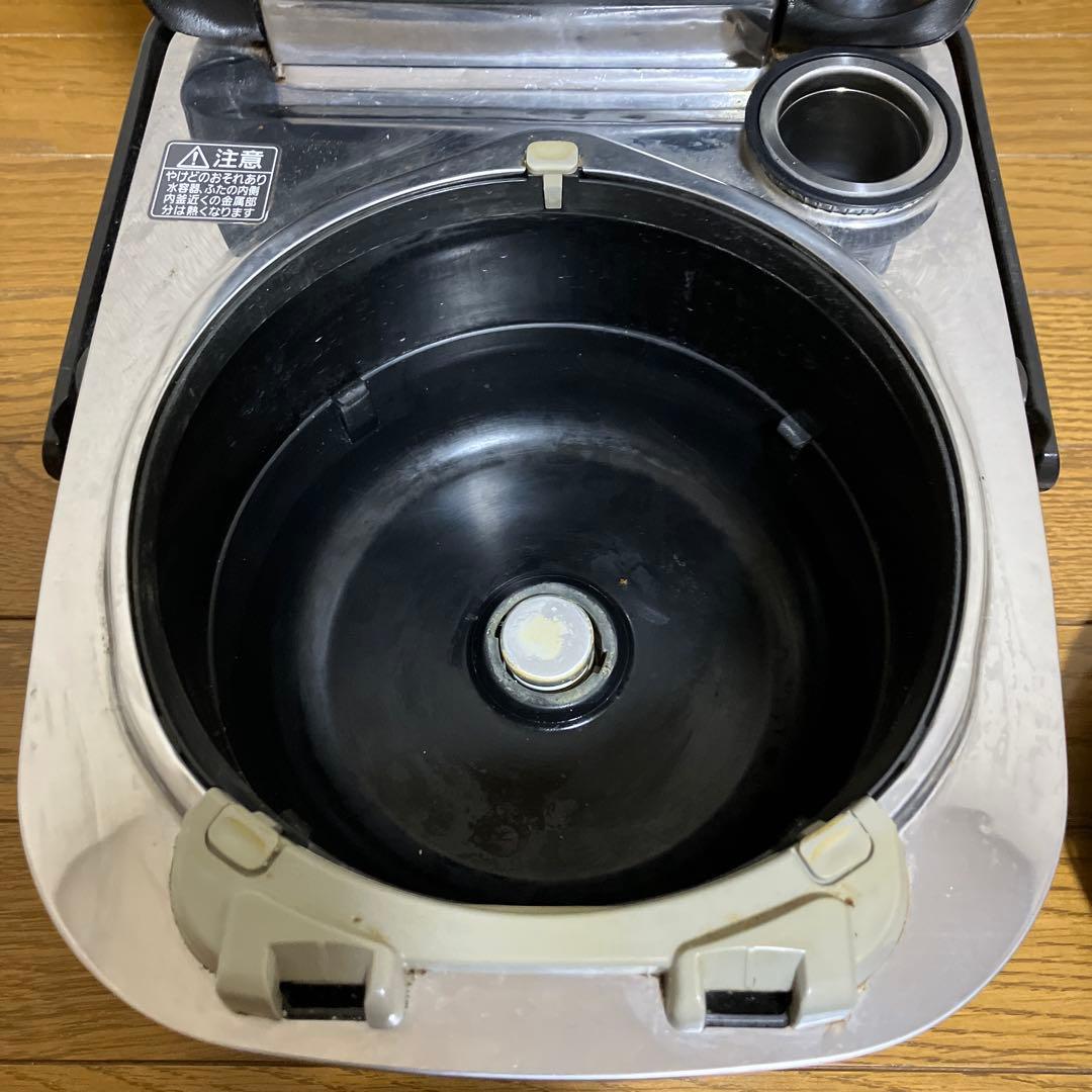 Panasonic スチーム&可変圧力IHジャー炊飯器 SR-WSX106S