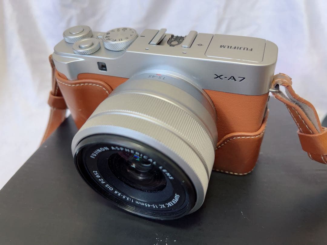 FUJIFILMxa7 XC15-45mm＆XC50-230mm付き【中古】