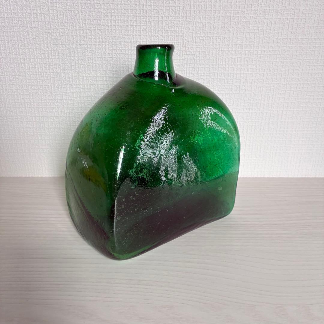 //Kooko// 13【倉敷ガラス】小谷眞三 緑角瓶