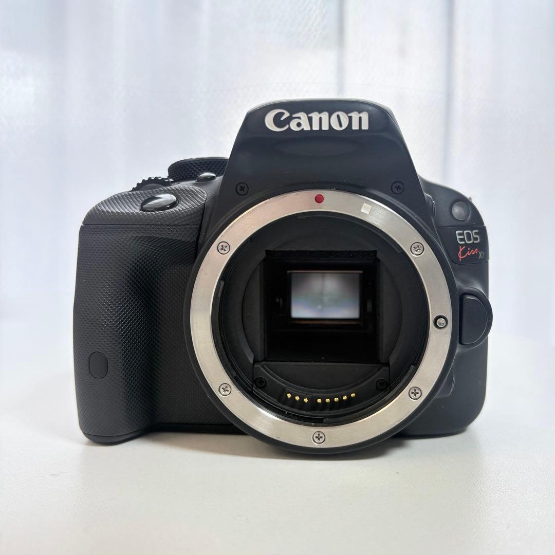 【美品/動作確認済】EOS Kiss X7 ボディ&単焦点レンズ