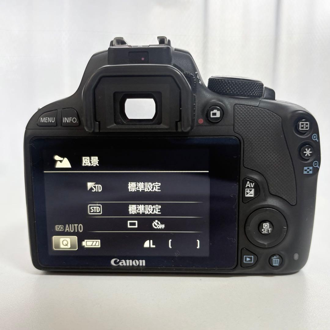 【美品/動作確認済】EOS Kiss X7 ボディ&単焦点レンズ