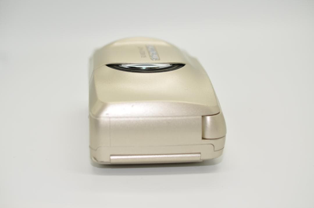 完動品　OLYMPUS ZOOM 105 コンパクト フィルムカメラ