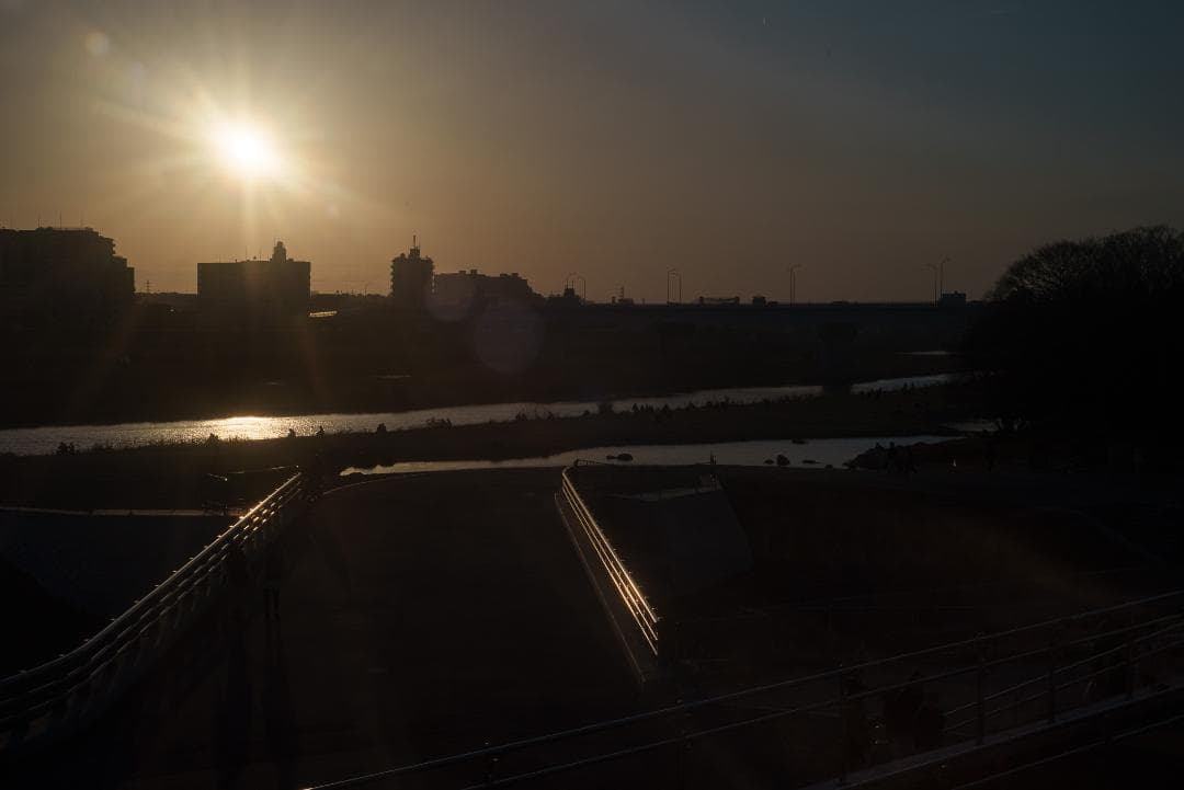 外観美品！虹出る！魅惑のボケ玉！Leica Summarit 50mm f1.5