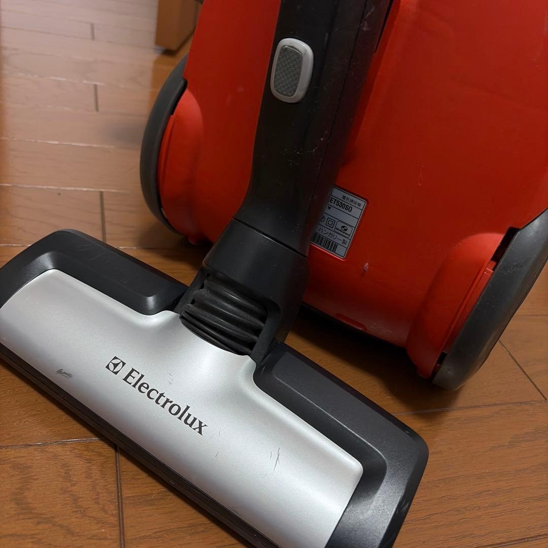 エレクトラックス　キャニスター掃除機