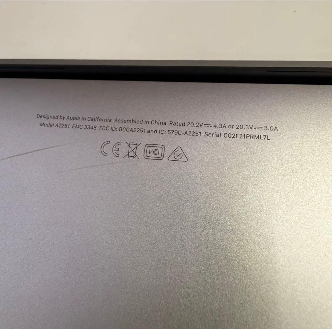 Apple MacBookPro 2020モデル　16GB/512GB