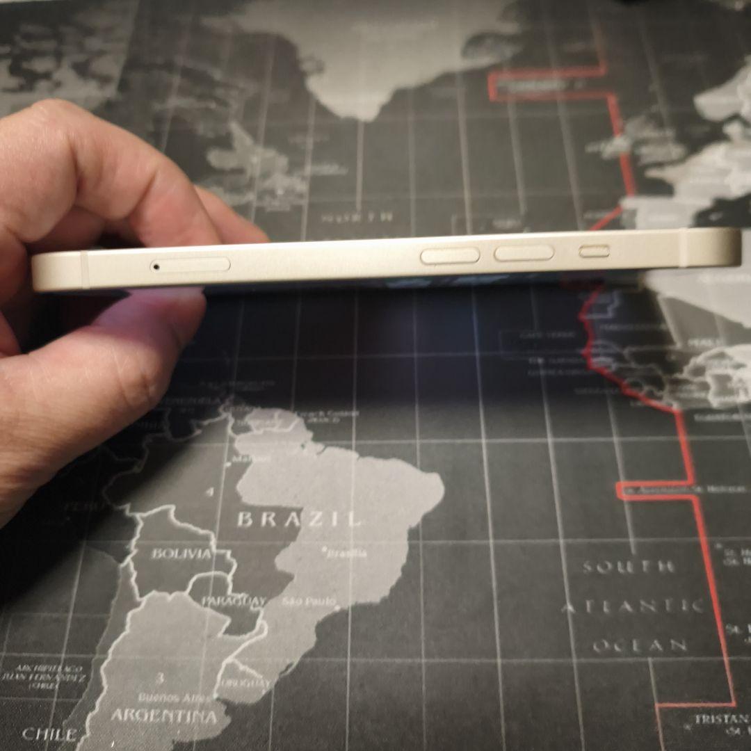 ジャンク Apple iPhone 13 ホワイト 本体