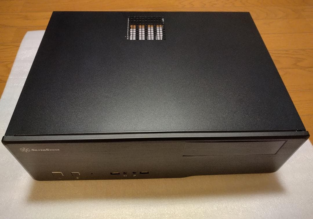 SilverStone 横置きPCケース SST-GD05B-USB3.0