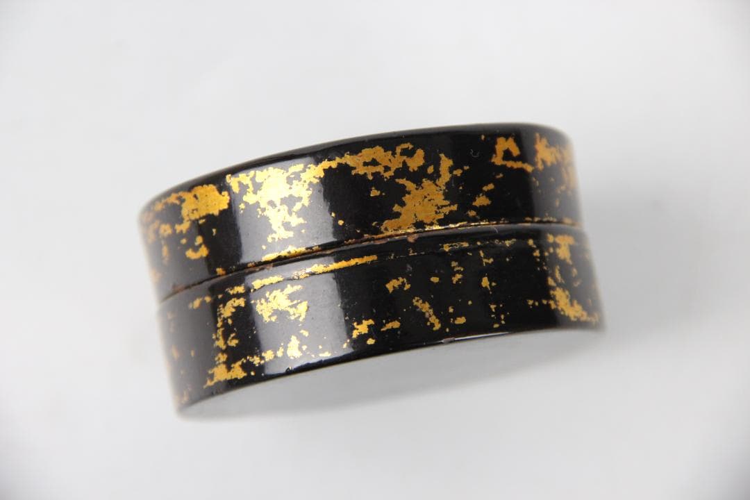 時代物　黒漆 金箔散らし 丸合子 木胎 茶道具 香合風 小物入 FF19-07