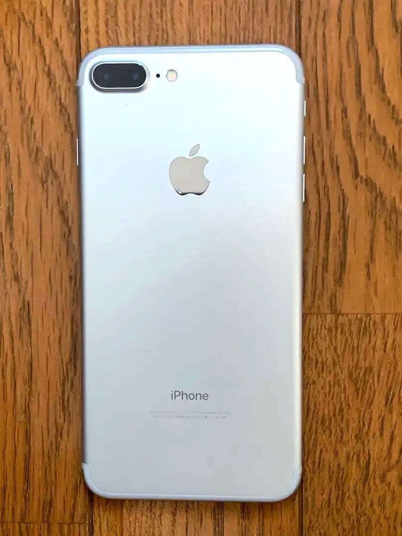 Apple iPhone 7 Plus 256GBシルバー 本体