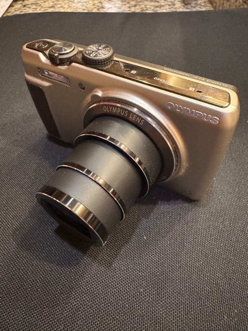 週末限定ゲリラセール開催！！ OLYMPUS SH-21 デジタルカメラ