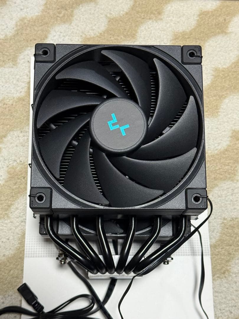 AK620 DIGITAL CPUクーラー ステータスディスプレイ付き