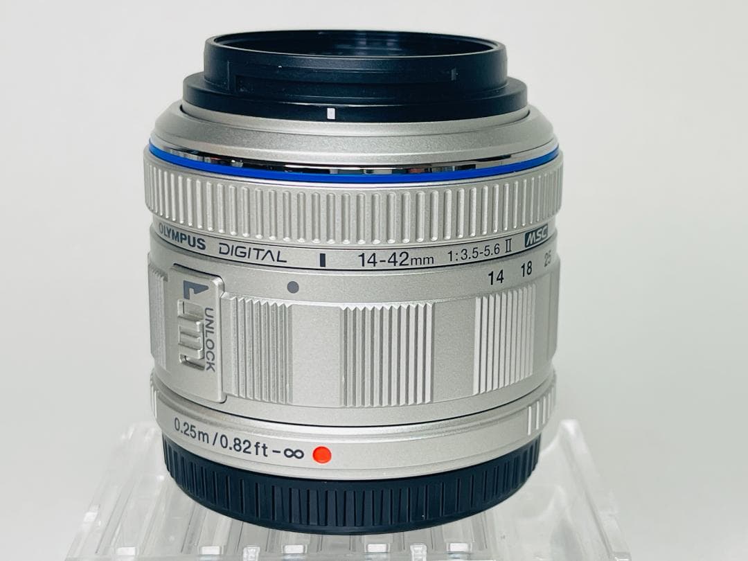 ★ほぼ新品★OLYMPUS M.ZUIKO 14-42mm F3.5-5.6 Ⅱ