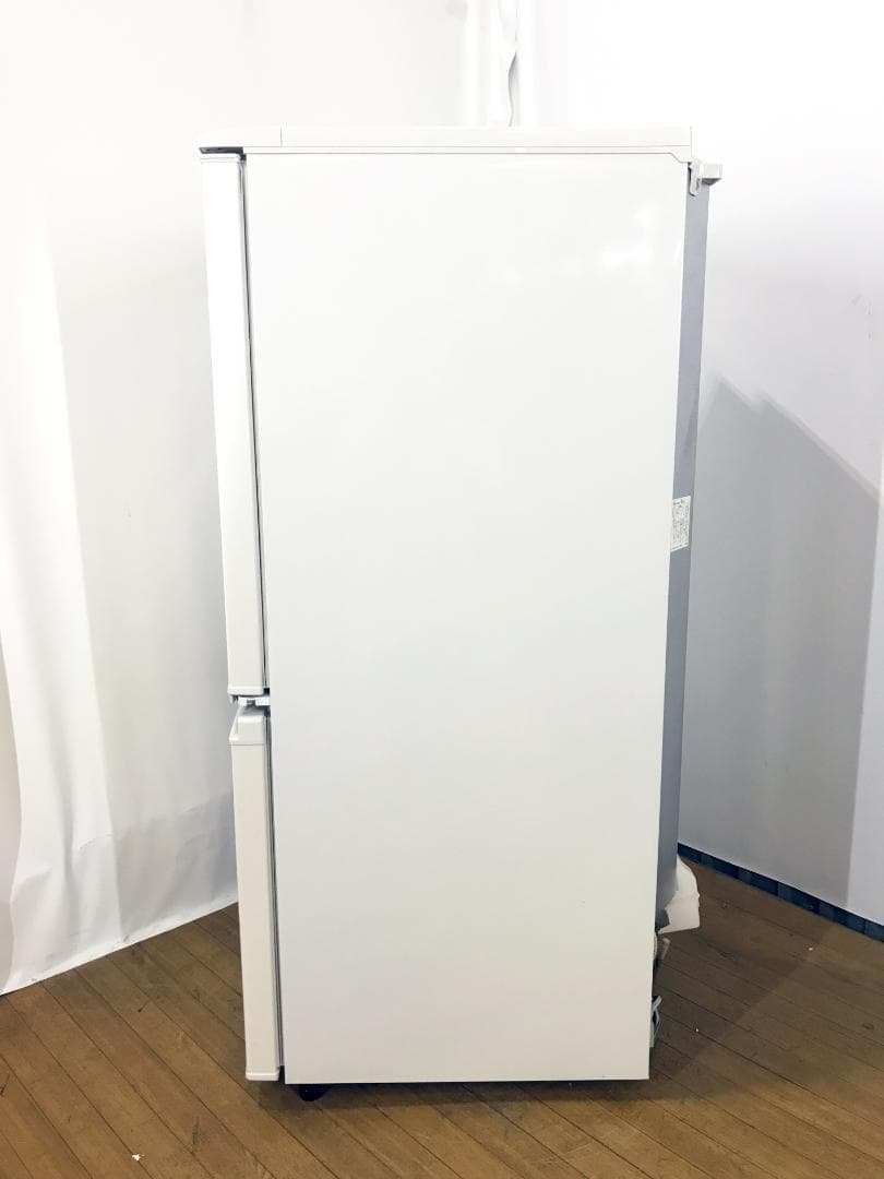 美品 中古 SHARP137L冷蔵庫【SJ-D14A-W】