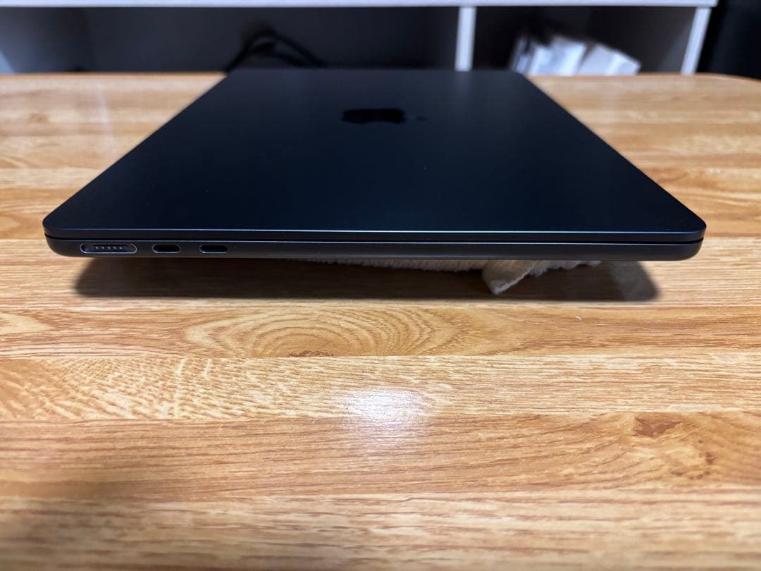 Apple MacBook Air M2 2022 カメラ不具合あり