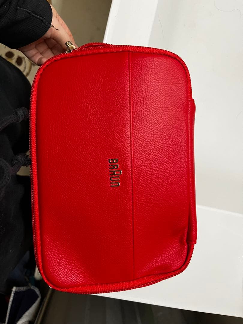 Braun Silk Epil Pro 5脱毛器 ホワイト レッドケース付き
