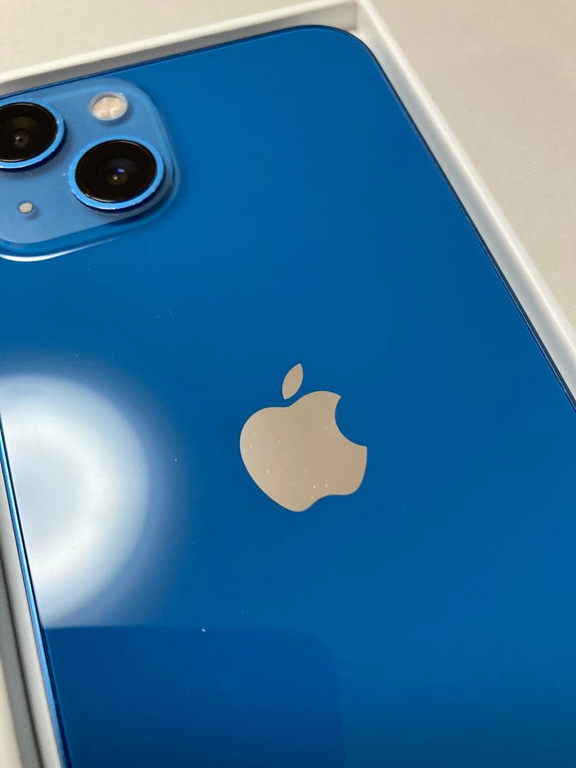 ＊iPhone 13 ブルー 128 GB SIMフリー　中古　本体　箱付き＊