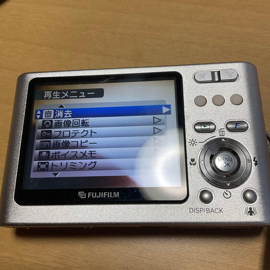 FUJIFILM FINEPIX Z3　ピンク　充電器付き