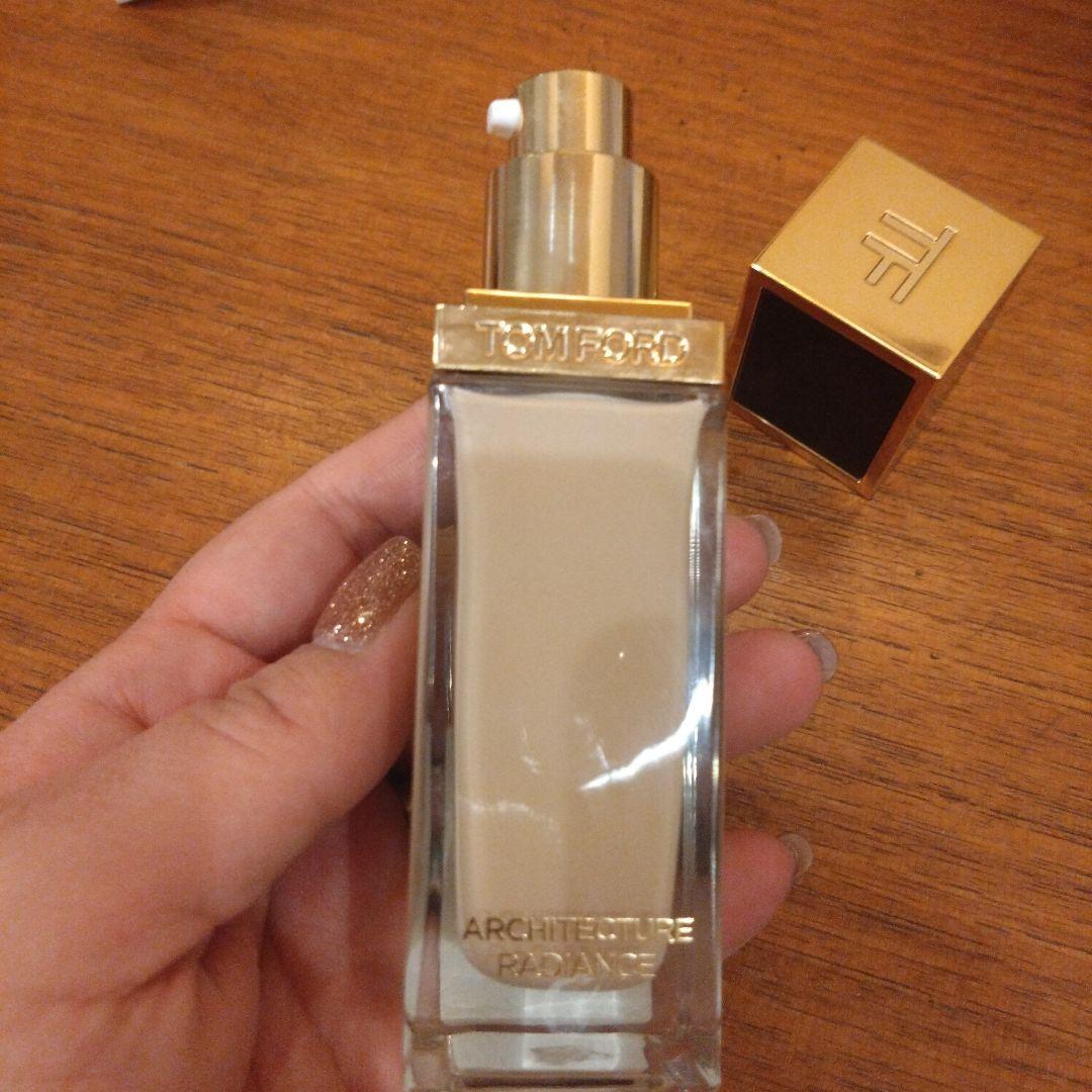 Tom Ford リキッドファンデーション 3.5N