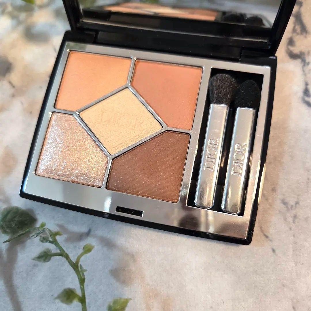 Dior アイシャドウパレット 423 COULEURS アンバーパール