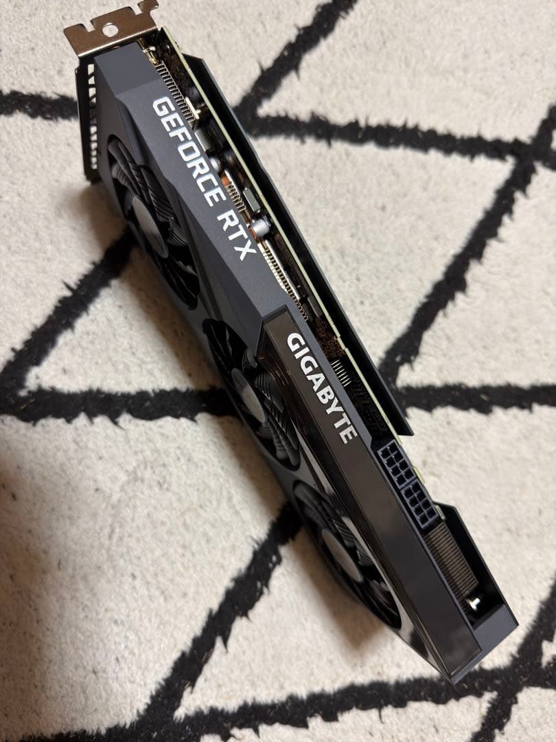 グラフィックボード・グラボ・ビデオカード GIGABYTE GeForce RTX 3060 Ti EAGLE OC 8G