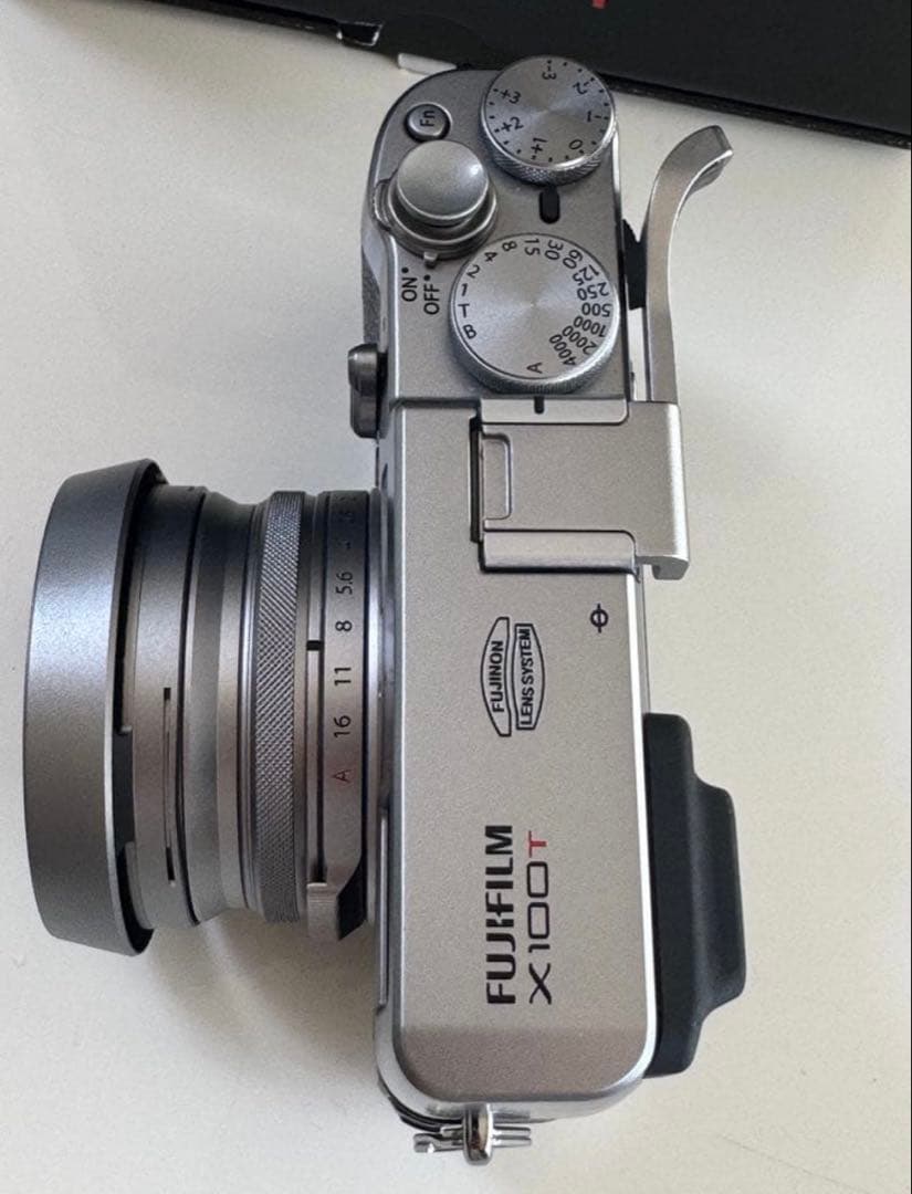 極上品　FUJIFILM X100T ショット数2300回