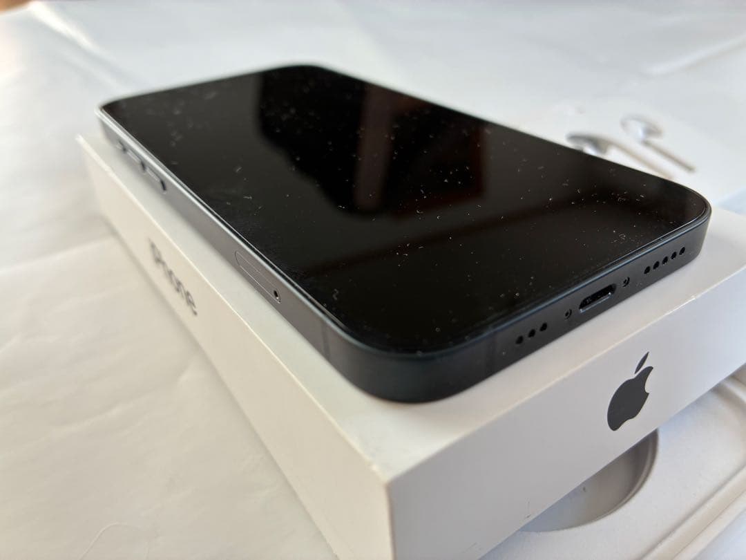 Apple iPhone 14 ブラック 新品イヤフォン・充電コード　95%