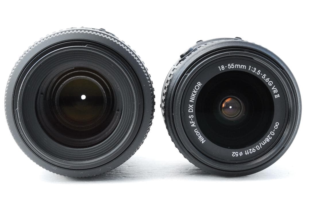 ❣️美品 ショット数 859回❣️ Nikon D5300 レッド ダブルレンズ