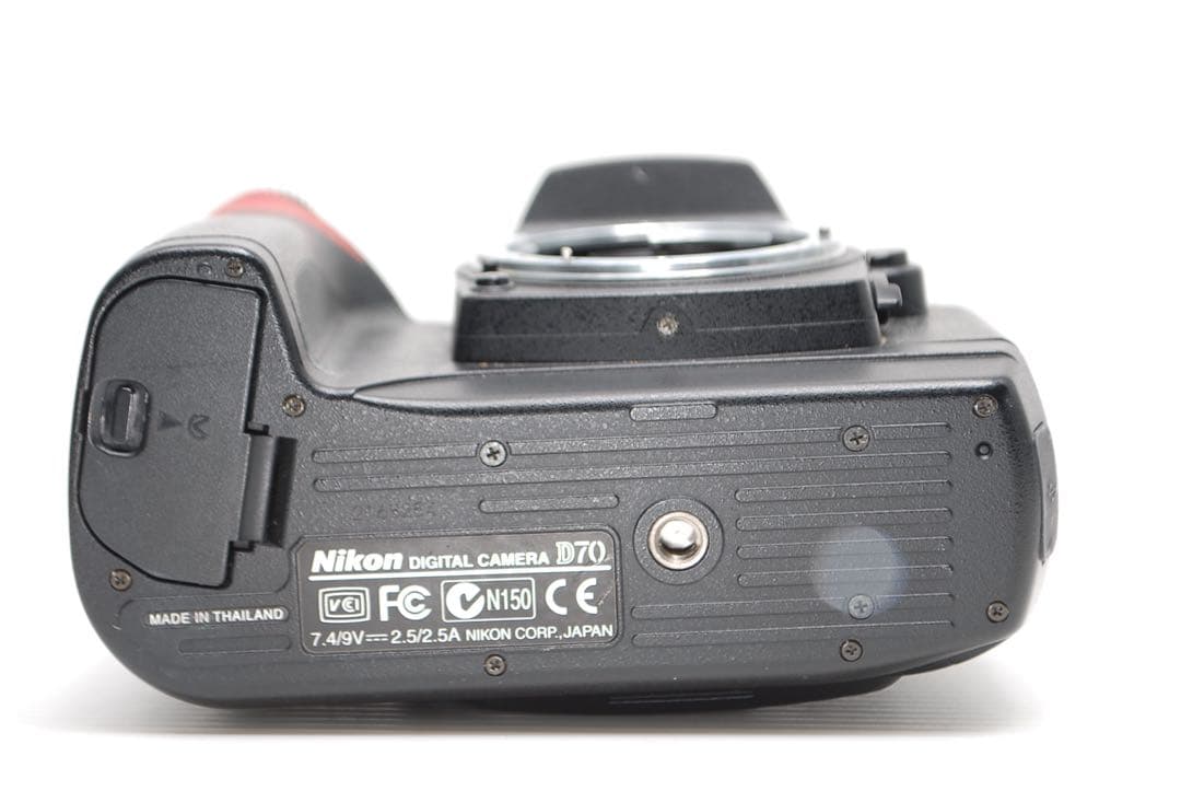 ❤️すぐ撮れる❤️Nikon D70 使いやすさナンバーワン お気軽一眼レフ