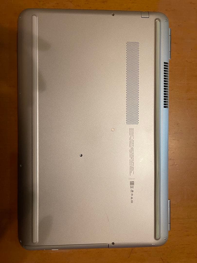 HP Pavilion 15-au107TU ゴールドノートPC