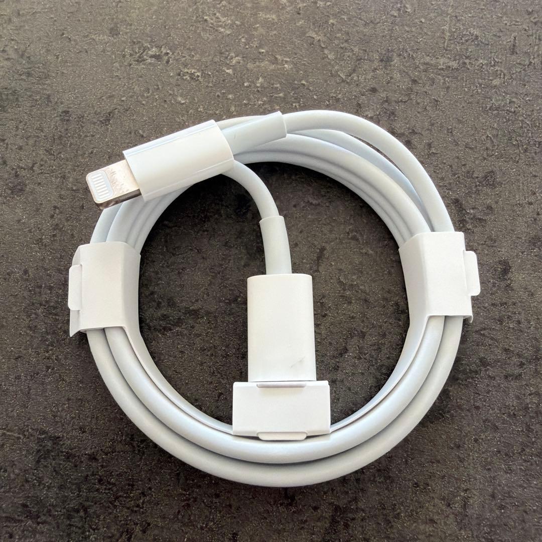 iPhone 11 Pro 256GB ゴールド 箱、付属品付き《美品》