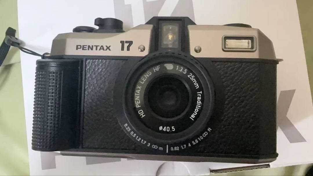 PENTAX 17 フィルムカメラ 元箱付き