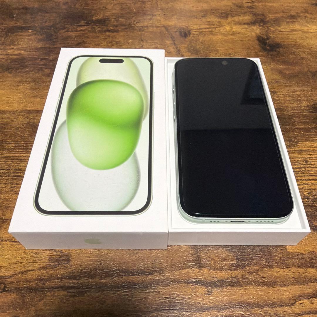 iPhone 15 128GBグリーン