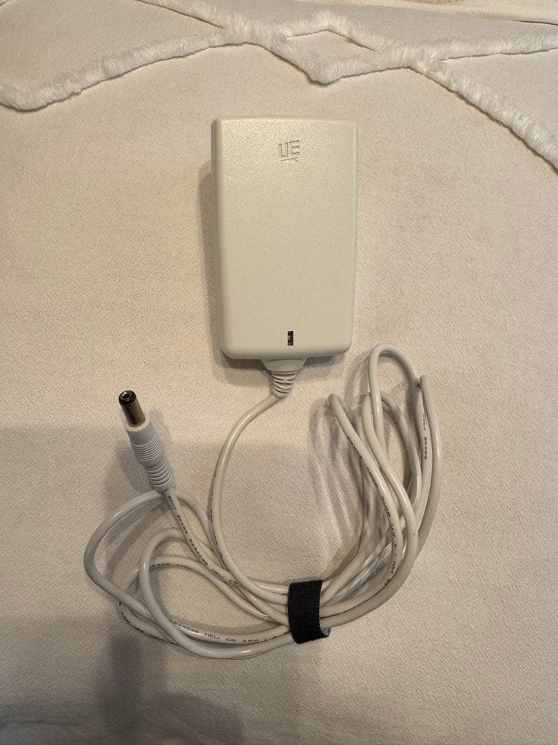 NEWA 美顔器 ゴールド 充電器付き