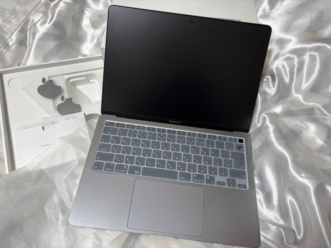 MacBook本体 MacBook Air M1 / 13inch / 8gb 256gb 90%