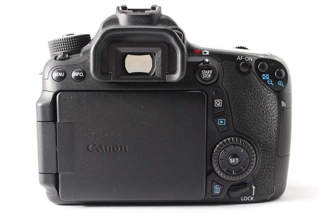 美品 キャノン Canon EOS 70D ボディ 一眼レフカメラ