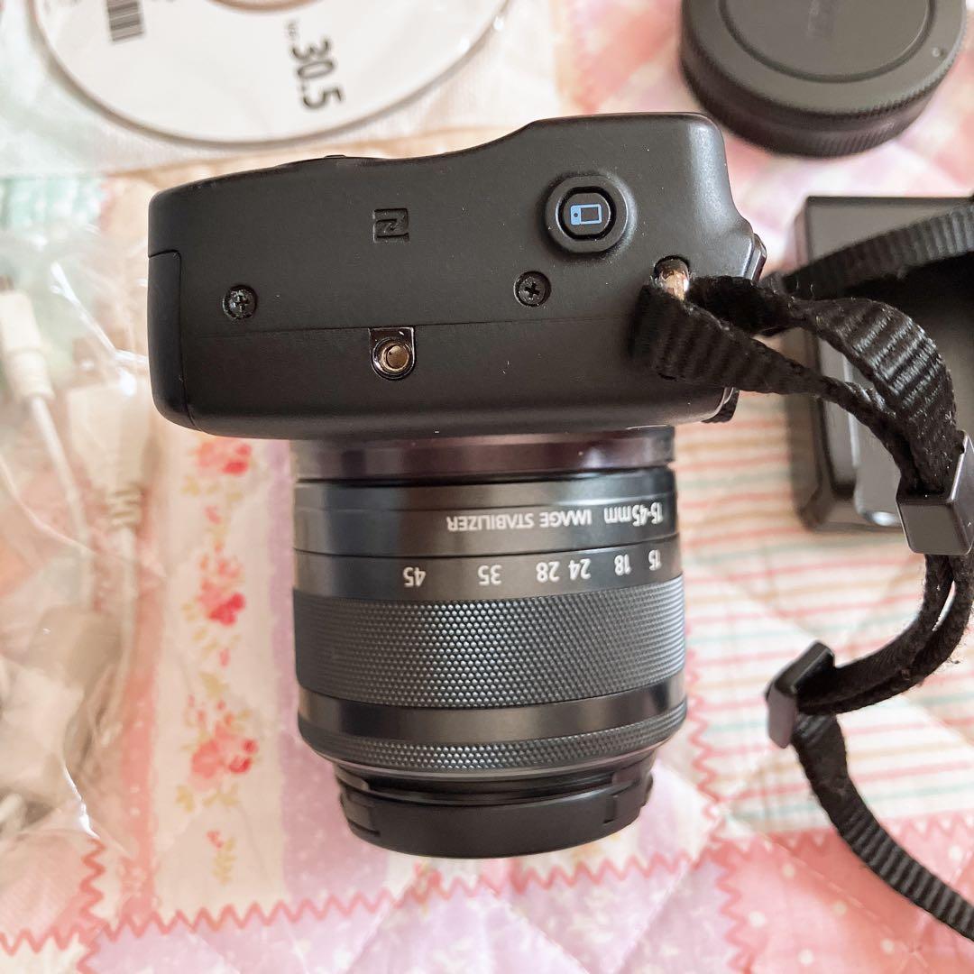 【Canon】キャノン　EOS M10 ブラック EF-M 15-45mm