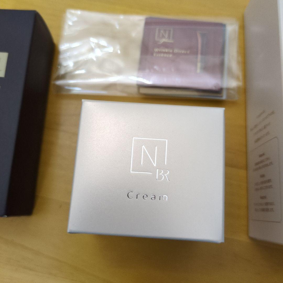 13日まで限定価格、新品、NBR 化粧水・クリーム・フォーム セット