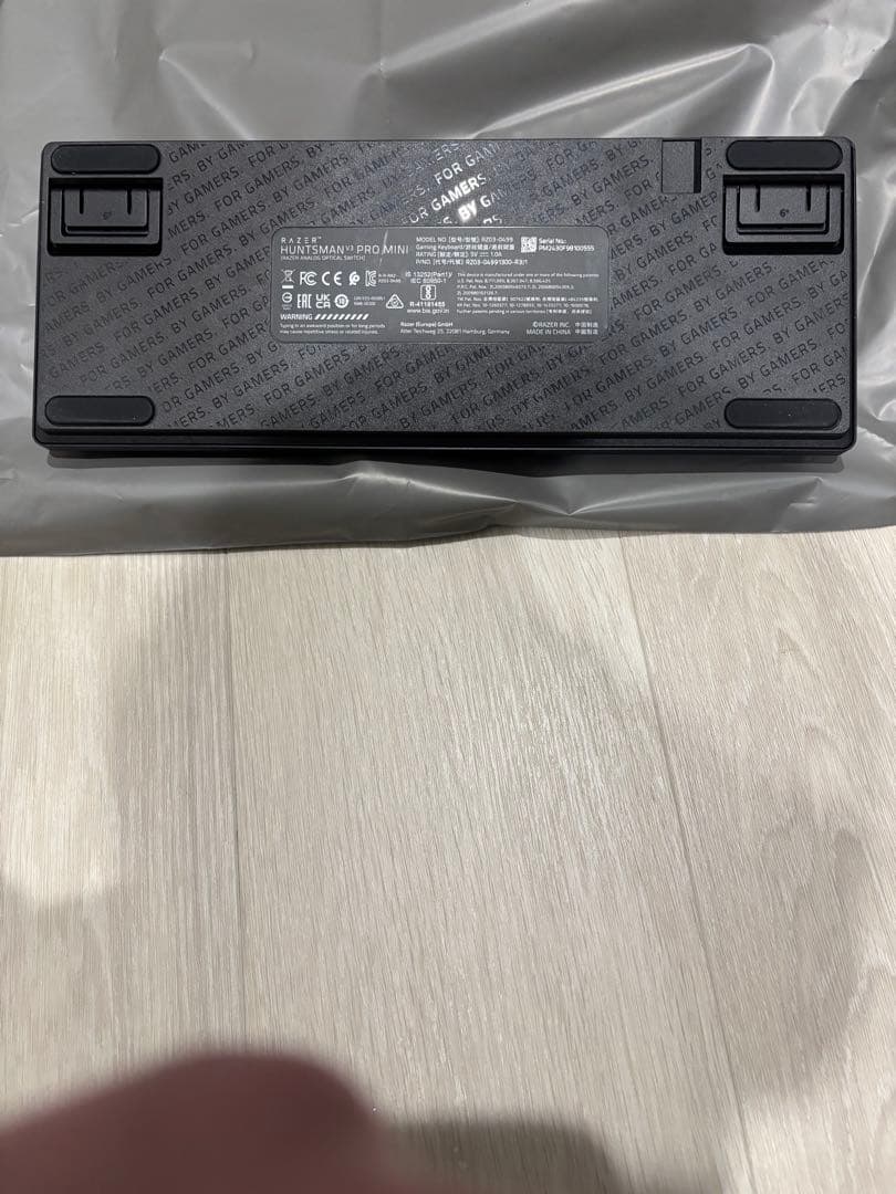 レイザーヒットマンprov3とロジクールスーパーライト2セット(動作確認済)