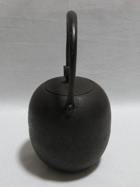 珍品楕円形南部鉄器鉄瓶ヤカンやかんケトル昭和レトロ骨董品アンティークヴィンテージ