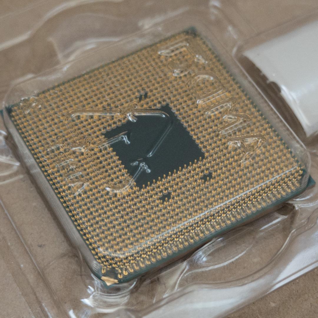 CPU AMD Ryzen 5700X
