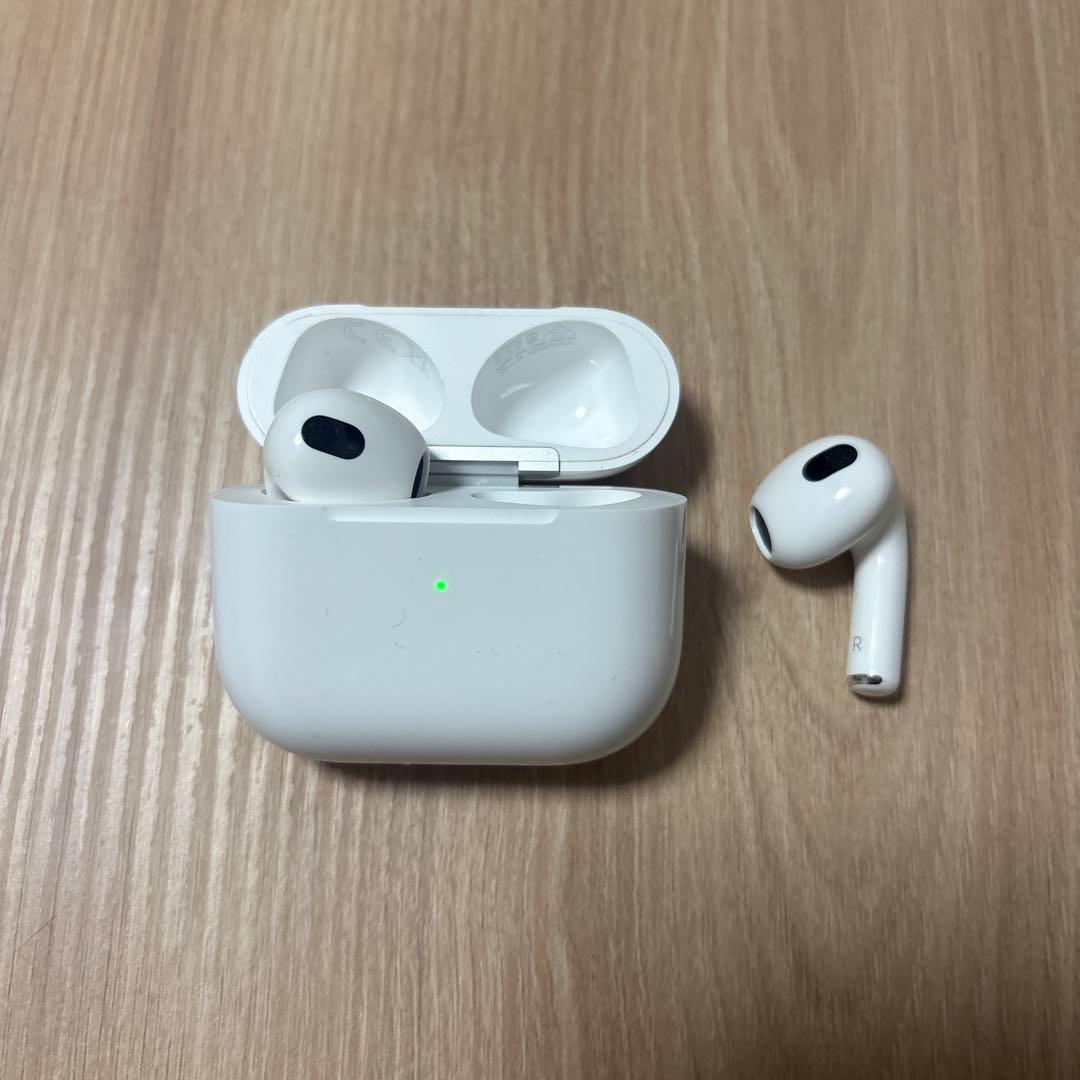 Apple純正 AirPods 第3世代　フルセット　動作確認済み A2564